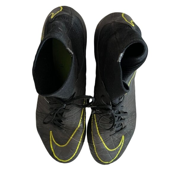 Nike Cleats Men's Size 13 Pull on Sock Style with Tie Laces Great condition Used - Picture 3 of 7